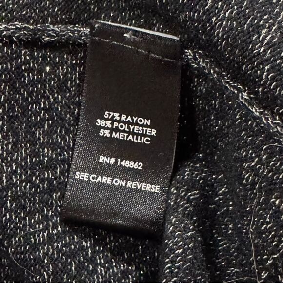 Torrid Metallic Criss Cross Cold Shoulder Top Shimmer New Years NYE Women’s 3XL - Picture 4 of 5